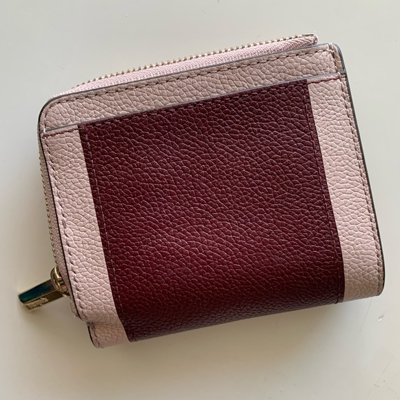 Kate Spade Pink and Burgundy Margaux Bifold Wallet Like New - Picture 2 of 6